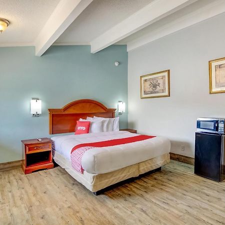 Oyo Hotel Lake Charles La I-10 Extérieur photo