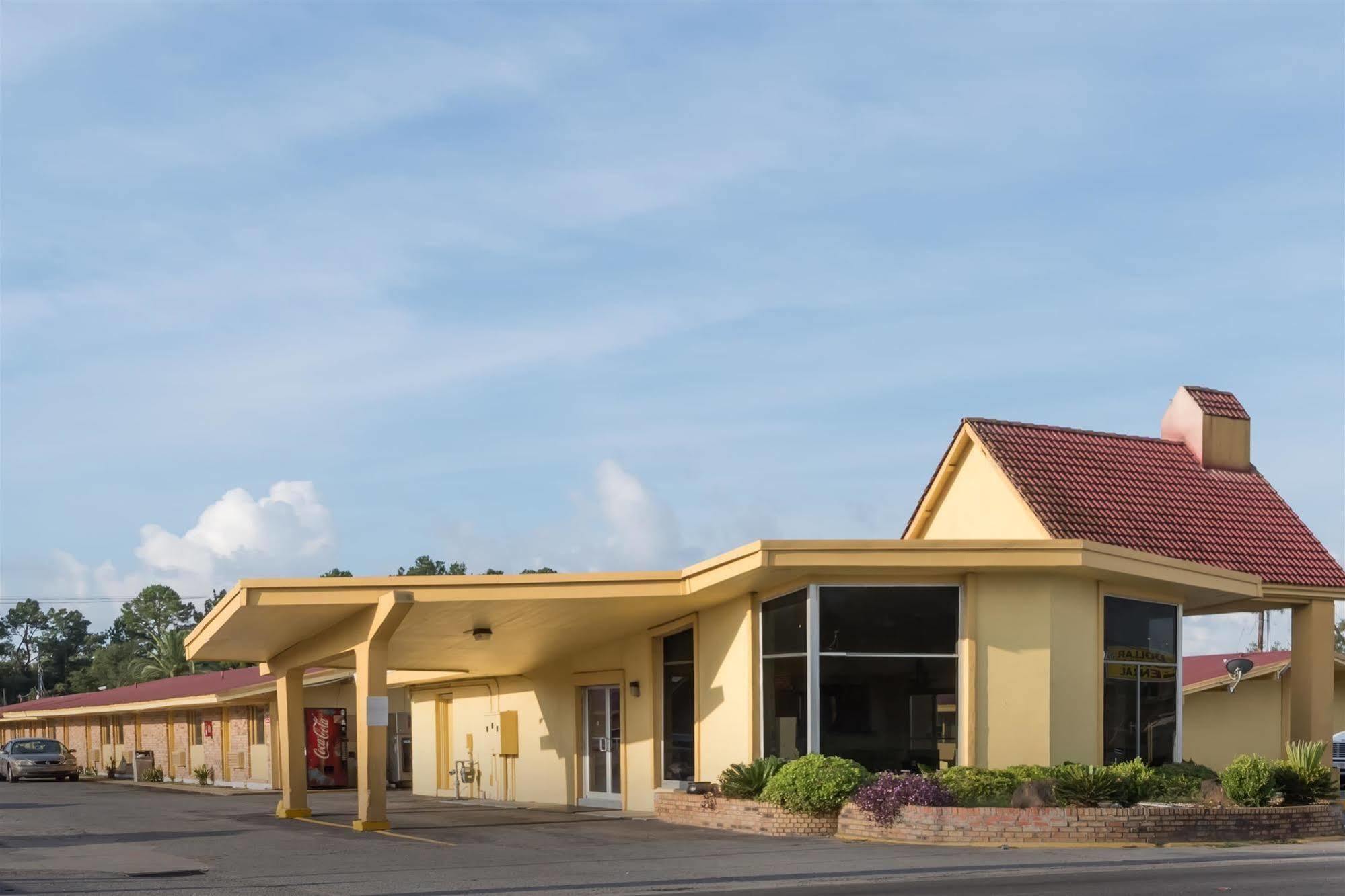 Oyo Hotel Lake Charles La I-10 Extérieur photo