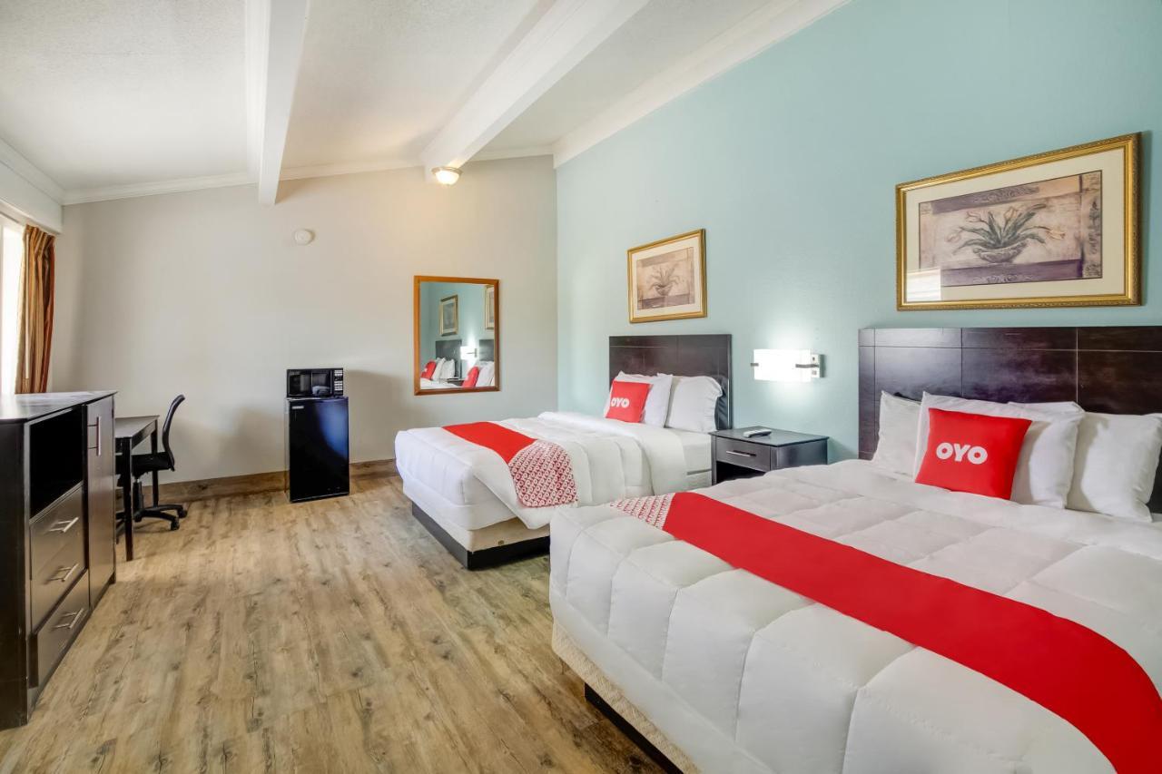 Oyo Hotel Lake Charles La I-10 Extérieur photo